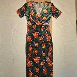 Zara Orange Green V-Neck Floral Velvet Midi Dress Size S Short Sleeve